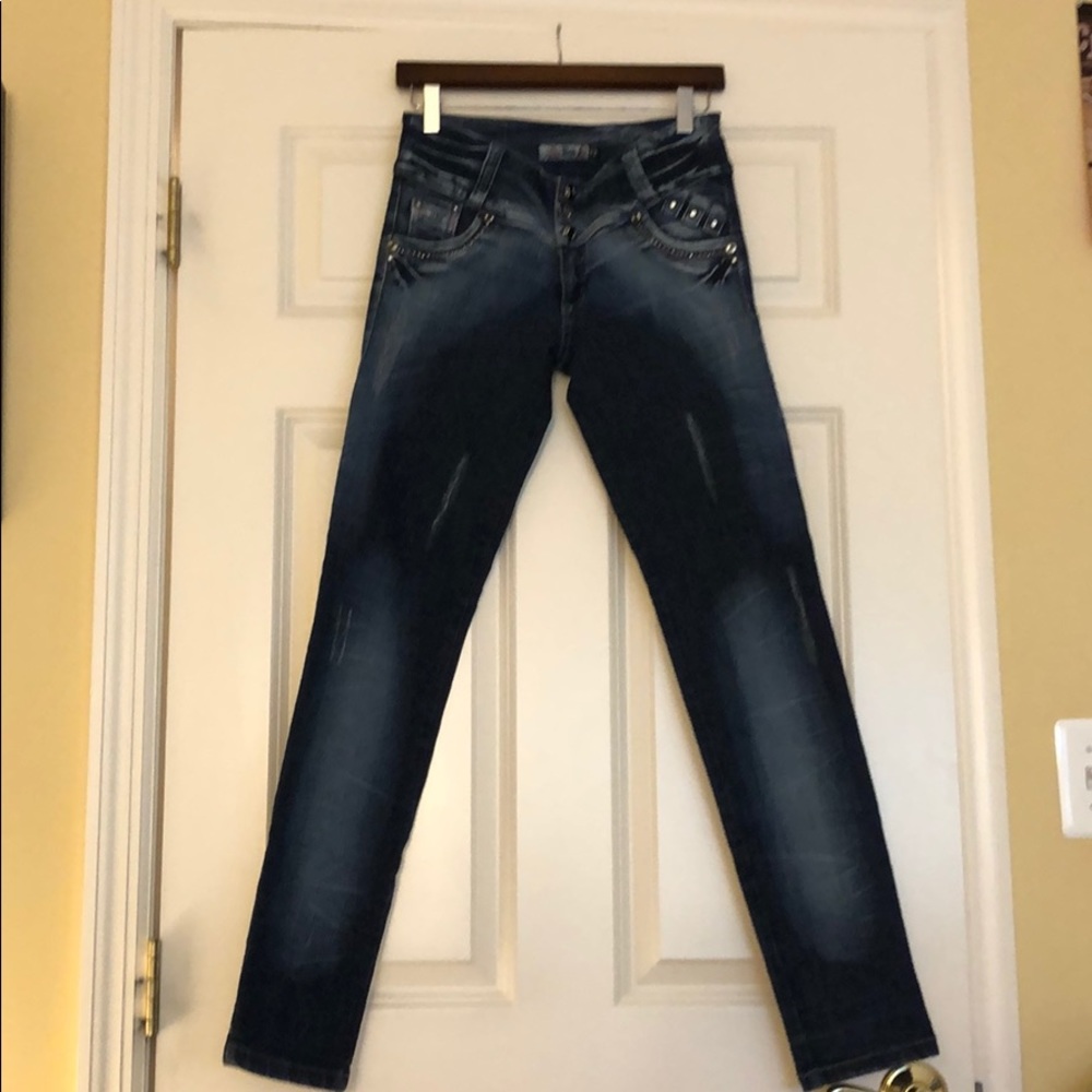 Jeans
